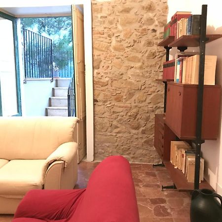Casa Vacanze Via Convento Ficarra Ngoại thất bức ảnh